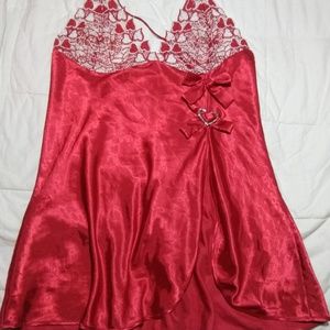 FREDRICK'S OF HOLLYWOOD VALENTINE'S DAY LINGERIE